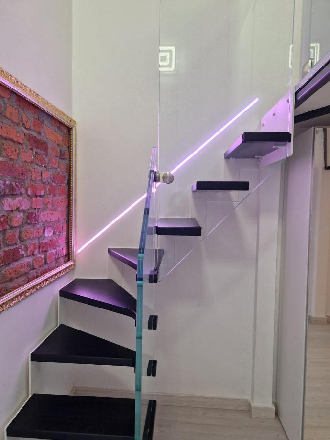 Apartment N&ghomesweethome Gogh Elegante E Confortevole Milan