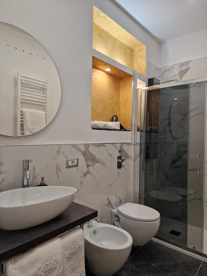 N&ghomesweethome Gogh Elegante E Confortevole *