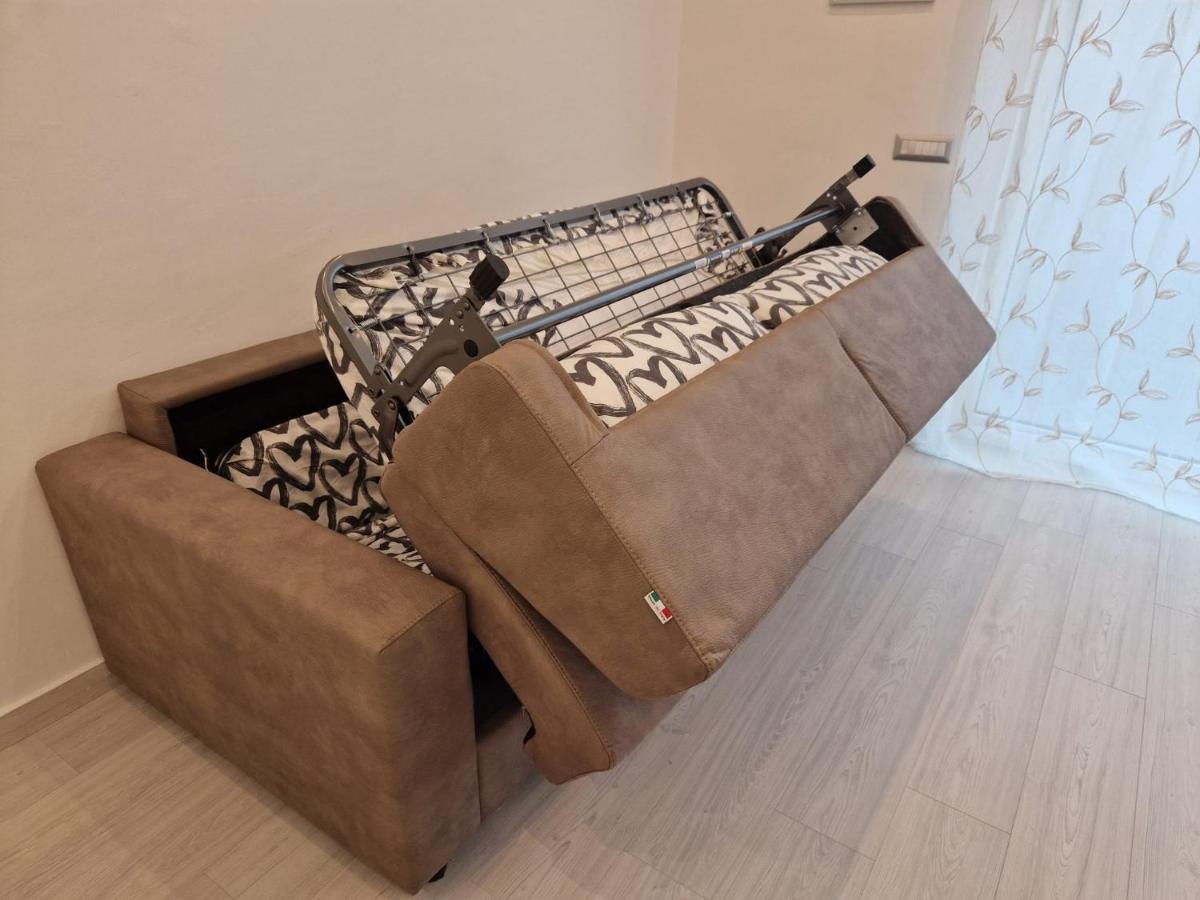 N&ghomesweethome Gogh Elegante E Confortevole Apartment
