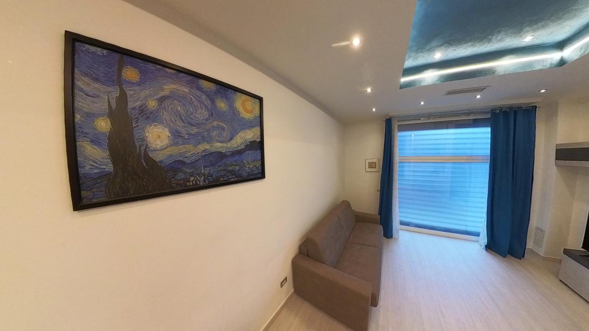 Apartment N&ghomesweethome Gogh Elegante E Confortevole