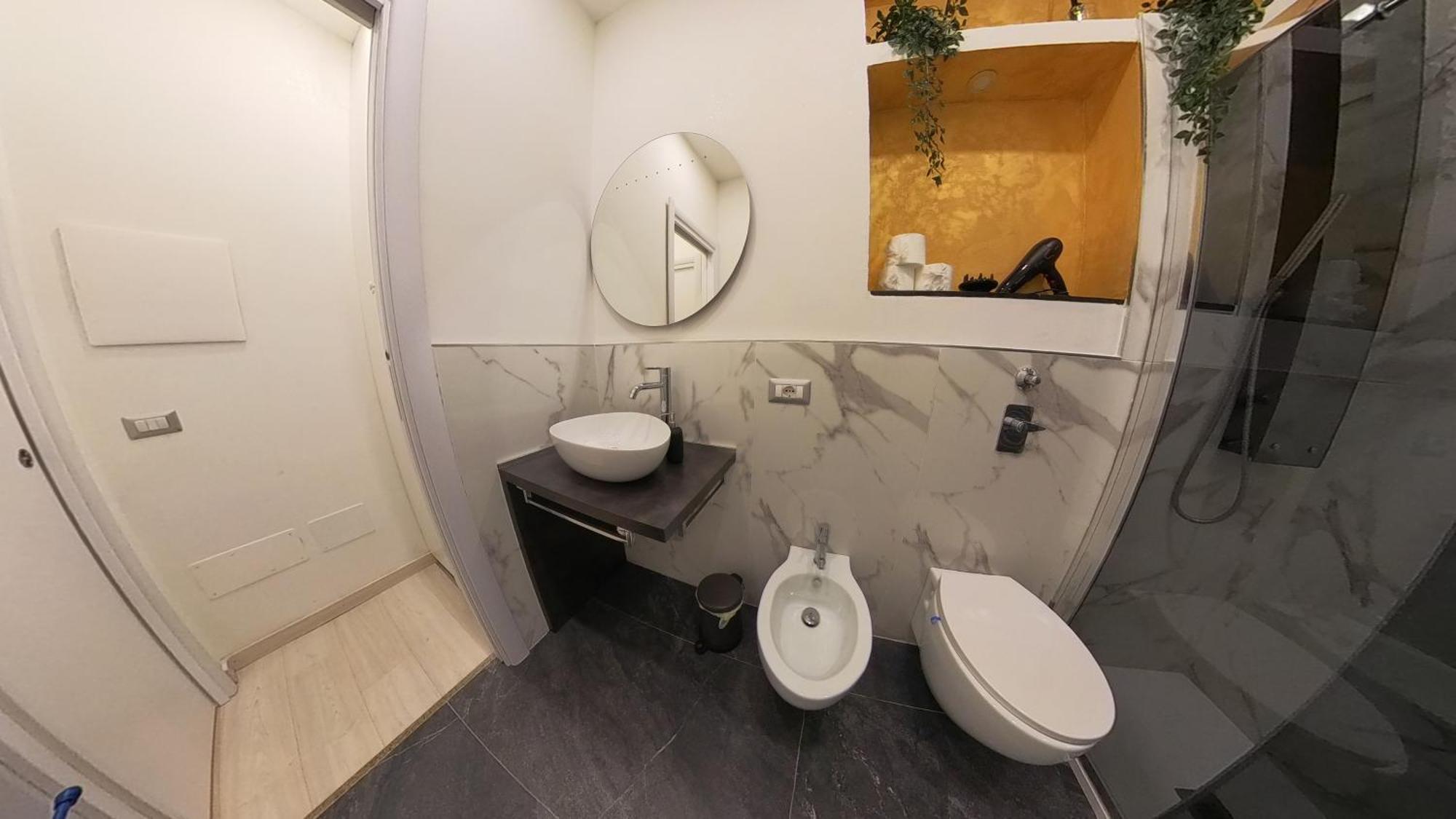 N&ghomesweethome Gogh Elegante E Confortevole *