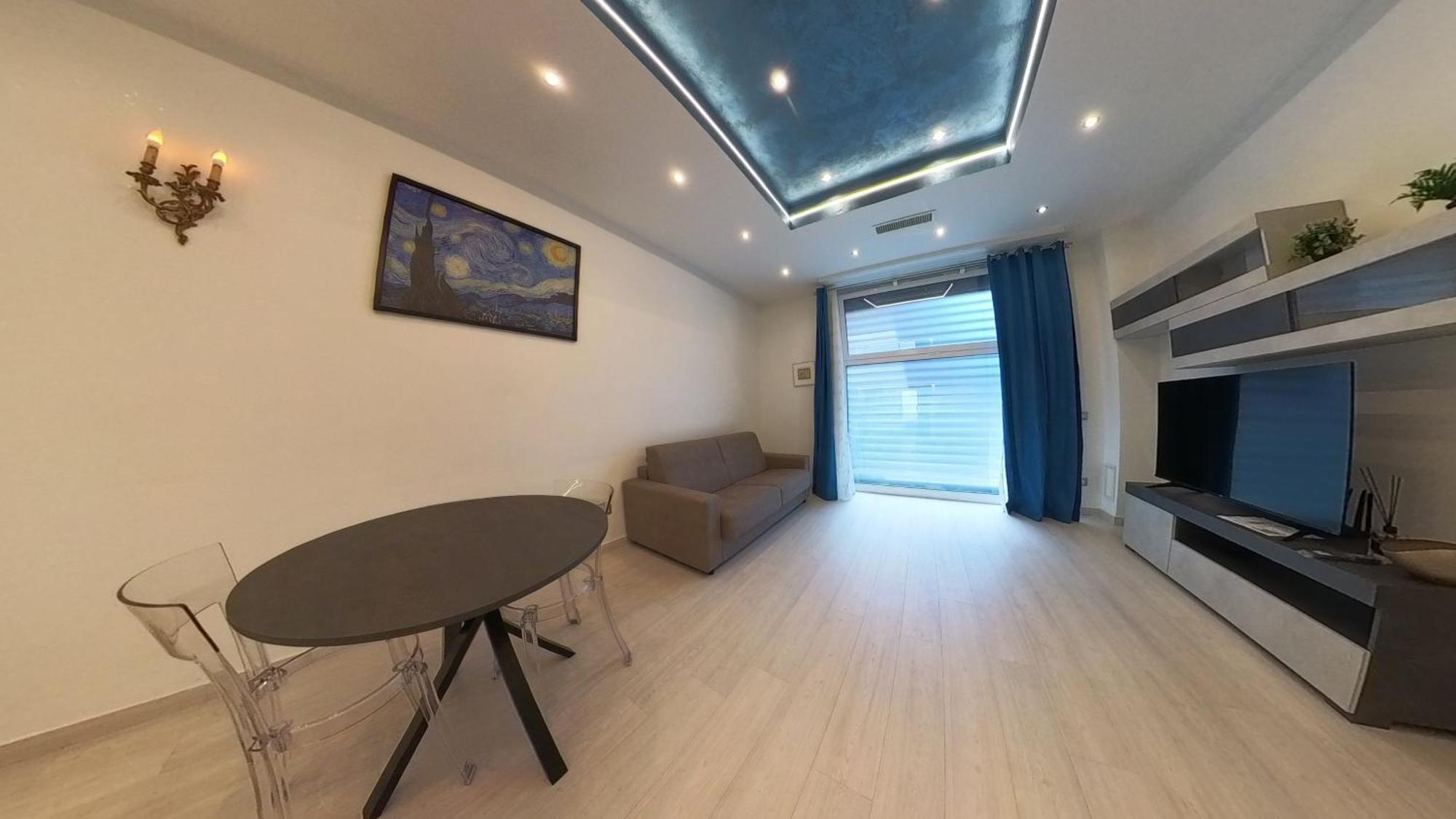 N&ghomesweethome Gogh Elegante E Confortevole Apartment *