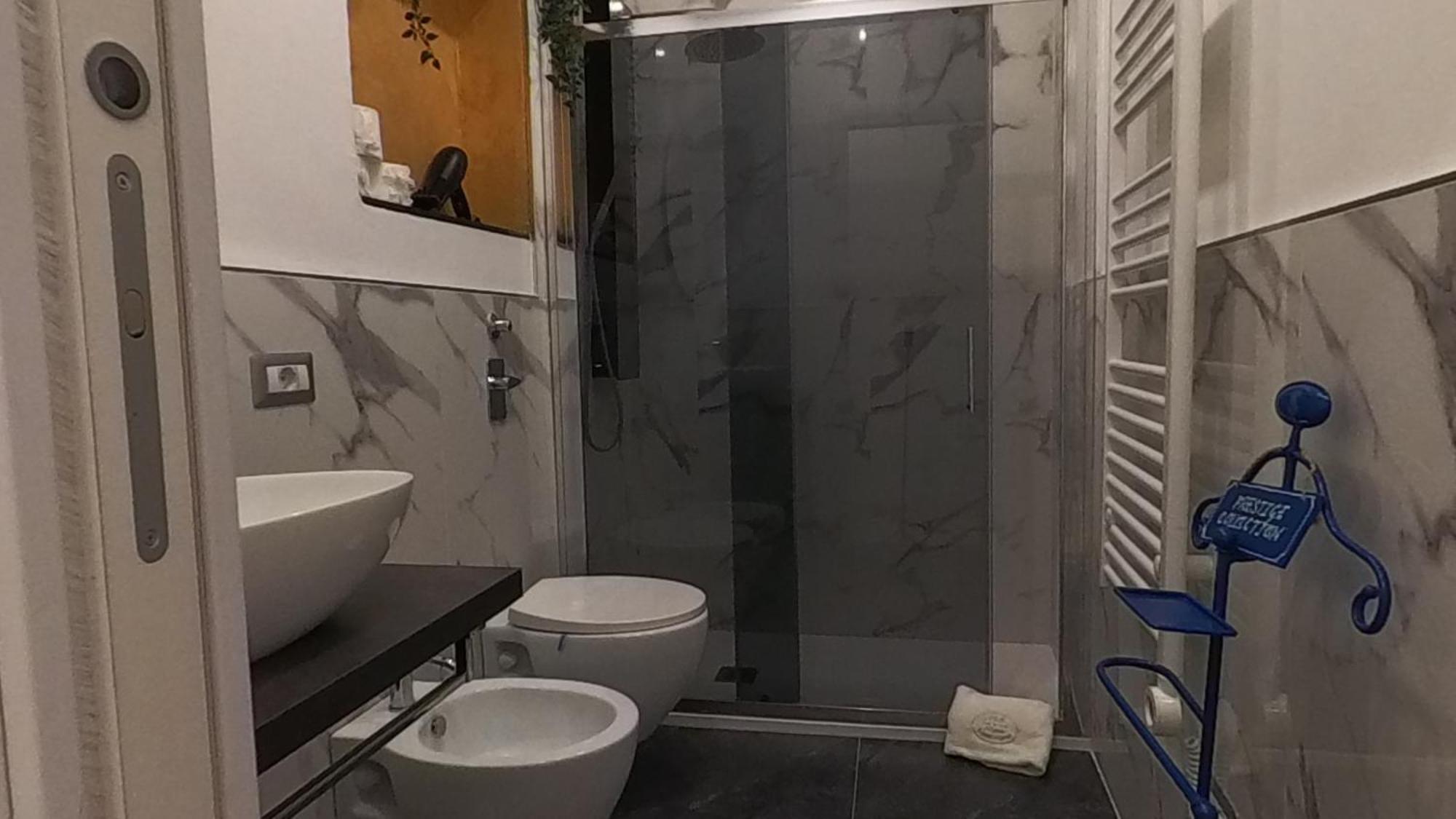 N&ghomesweethome Gogh Elegante E Confortevole * Milan