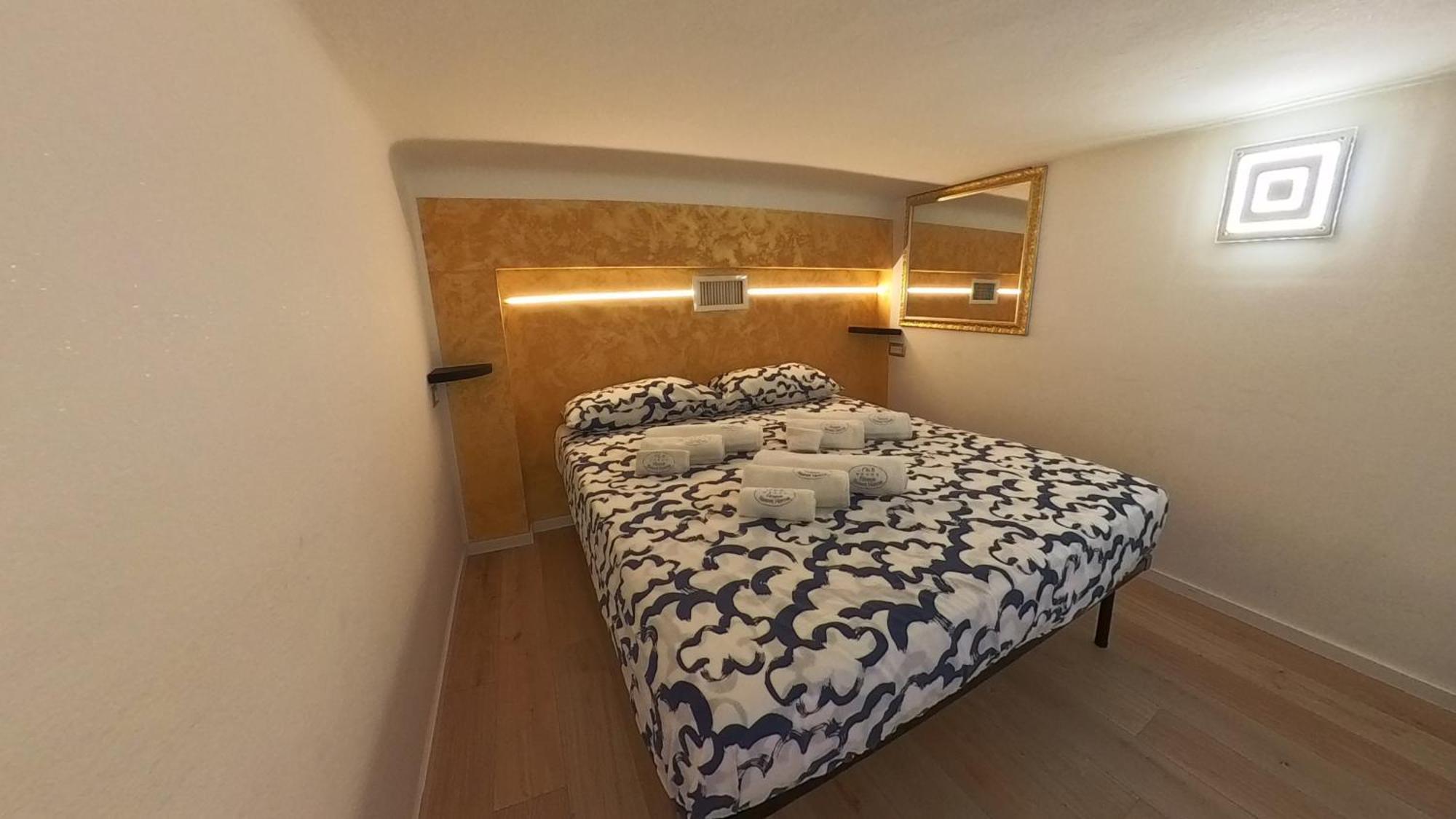 N&ghomesweethome Gogh Elegante E Confortevole *